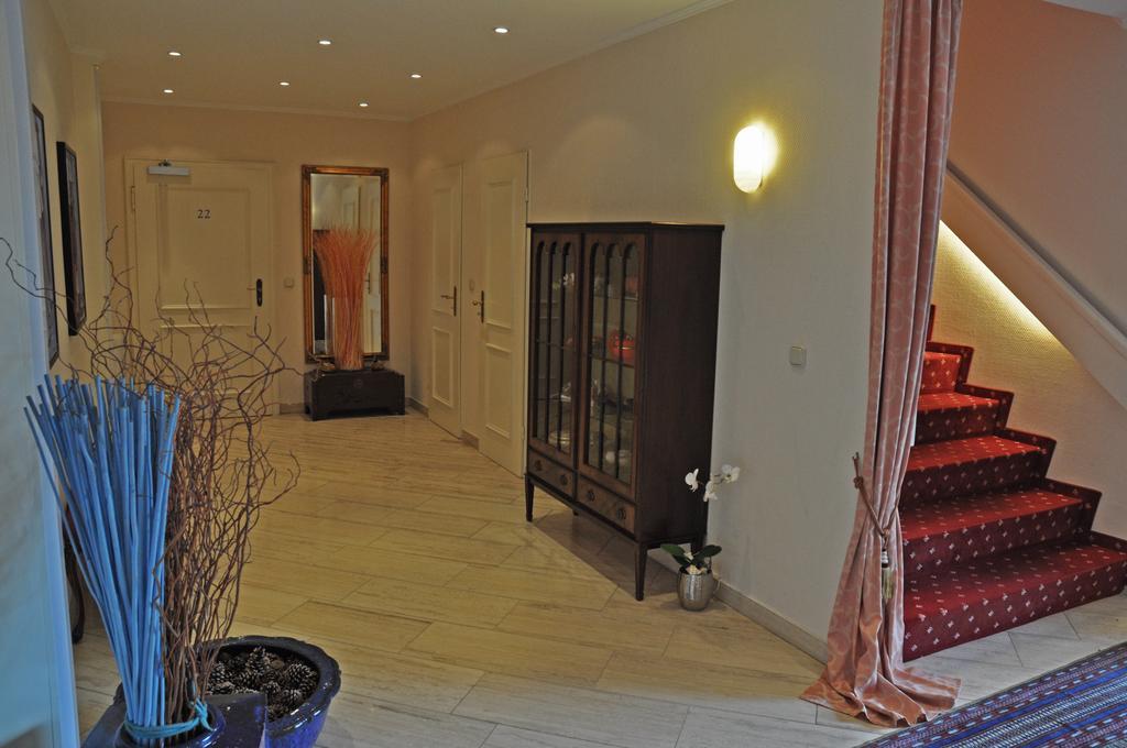 Hotel Garni Kristinenhof Bad Zwischenahn Exterior photo